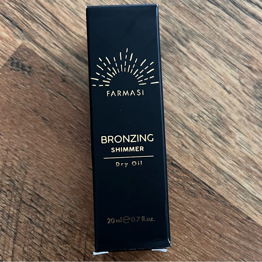 Farmasi Bronzing Oil